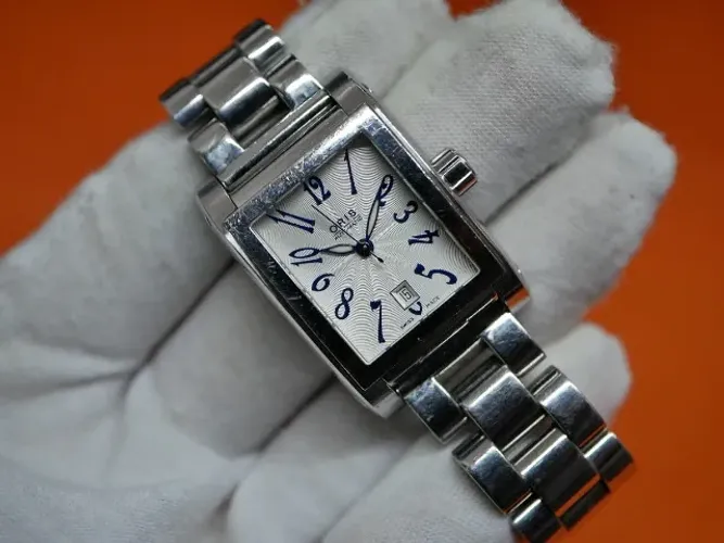Relógio Oris Retangular Date Automático 2002