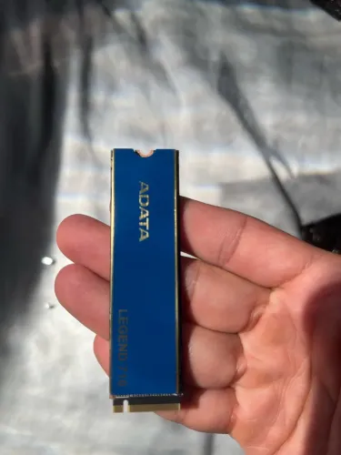 SSD NVMe ADATA Legend 710 512GB - 2100MB/s - Garantia