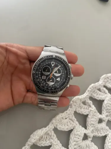 Swatch série prata 