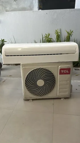 Ar condicionado 30000 bitus ?. 1 ano de uso novo