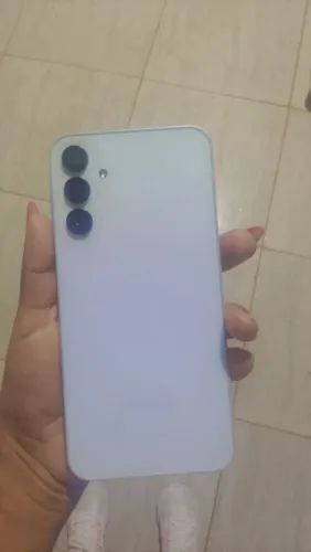 Celula semi novo ótimo estado