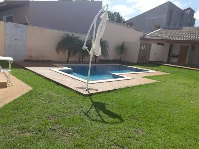 Casa para venda possui 220 metros quadrados com 3 quartos em Jardim Cangalha - Três Lagoas