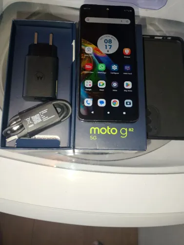 Moto g82 5g inteiro com carregador cabo USB capinha não tem celular de procedência