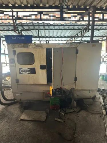 Gerador FG WILSON 100 kVA (100kVA) 2015