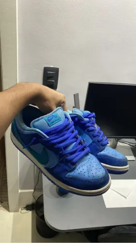 Nike SB Dunk Low Pro Blue Raspberry