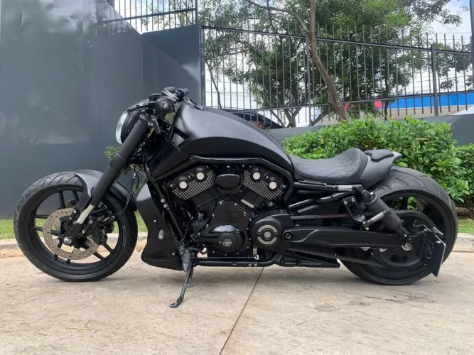 HARLEY-DAVIDSON V ROD NIGHT ROD ESPECIAL