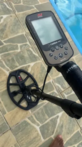 Detector de metais x terra elite