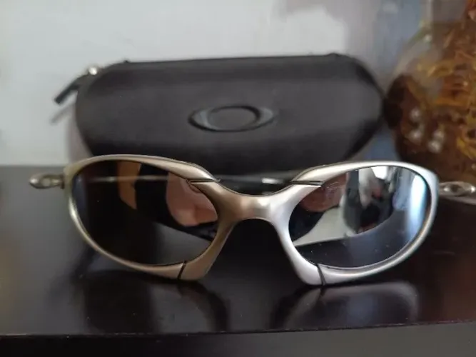 Óculos  Oakley Romeo 1 X Metal Liquid Metal
