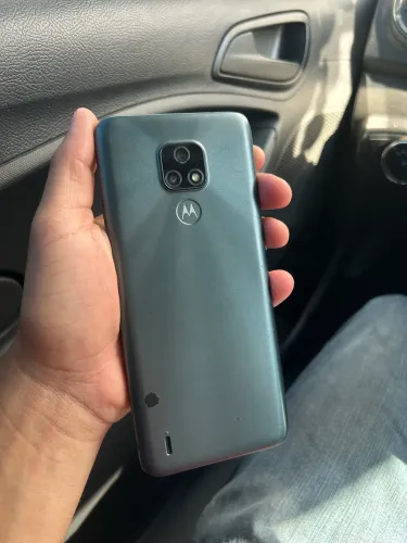 Moto e6