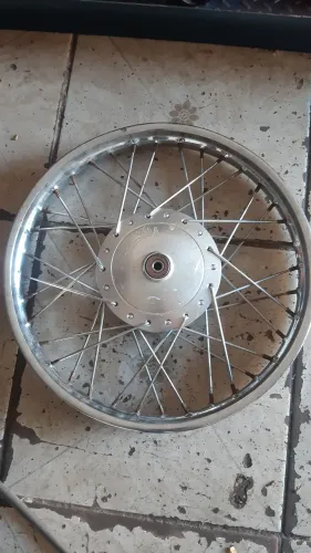 Roda dianteira titan 150  160