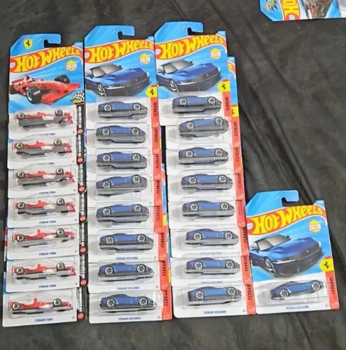 Hotwheels ferrari