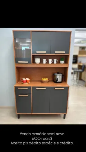 Armário semi novo