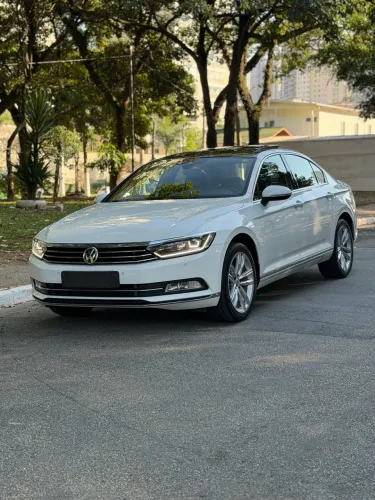 Volkswagen Passat Highline 2.0 TSI 220cv Tip. 2018