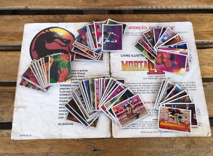 Lote de Figurinhas Álbum Mortal Kombat 2