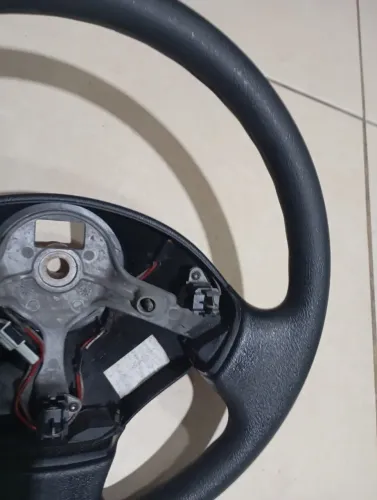 Volante do Renault Kangoo 2015