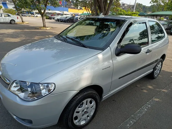 Fiat Palio 1.0 Cel. Econ./italia F.flex 8V 4P 2012