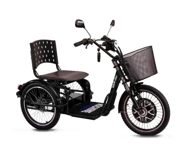 Triciclo elétrico