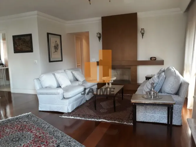 Apartamento com 3 Dormitórios 3 Vagas em Higienópolis