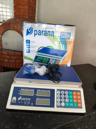 Balança Digital 40 kg - Prática e Segura! ?*<br>- Bateria recarregável e visor duplo