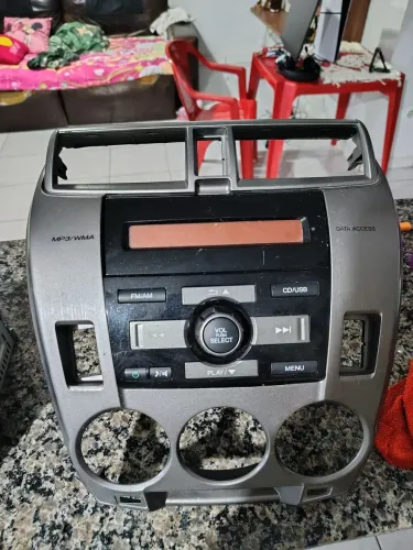 Rádio original com moldura Honda city/Fit 2010 a 2014