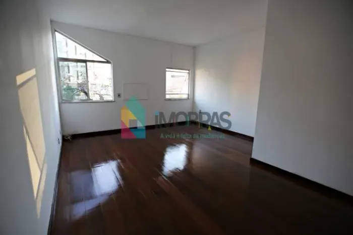 Nova Iguaçu!!!! 3 quartos com vaga!
