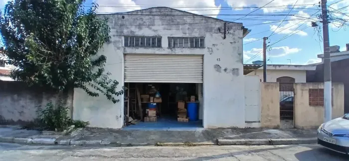GALPÃO COMERCIAL DE 200 M² ZONA NORTE DE SÃO PAULO