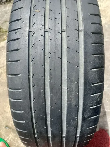 Vendo pneu 205/55/R17 Pirelli Scorpion semi novo 