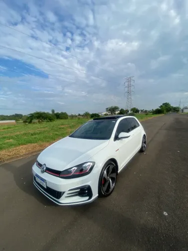 Volkswagen Golf GTI 350 TSI 2.0 230cv 16V Aut. 2019
