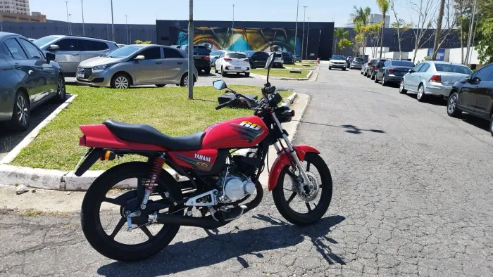 Yamaha RD 135 cc 1996 Vermelha