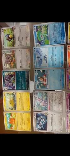 50 Cartas Pokemon (20 cartas de Pokemon + 15 de energia + 15 treinador)