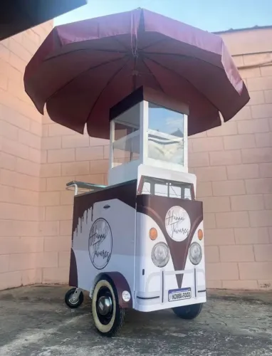 Carrinho grande para doces e sobremesas refrigerado
