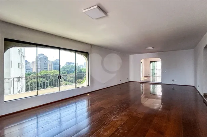 Apartamento com 3 quartos à venda em Higienópolis - SP