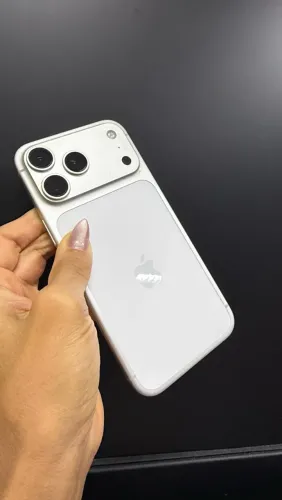 Iphone 17 pro max - 512 GB (cor Silver)