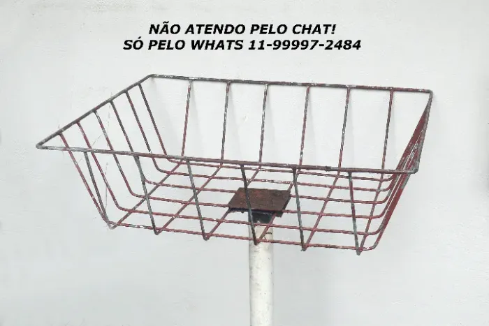 Lixeira de rua calçada LEIA o anúncio