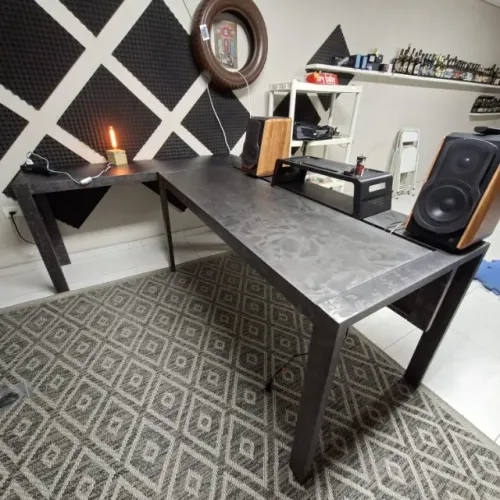 Mesa e aparador em aço - Tok Stok