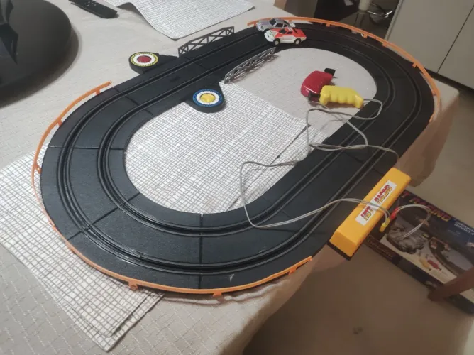 Mini autorama a pilha