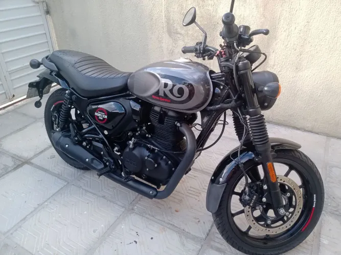 Repasse de moto Royal Enfield seminova