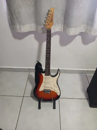 Gitara golden