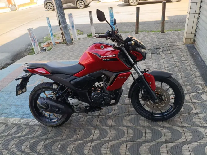 Fazer Fz15 2023