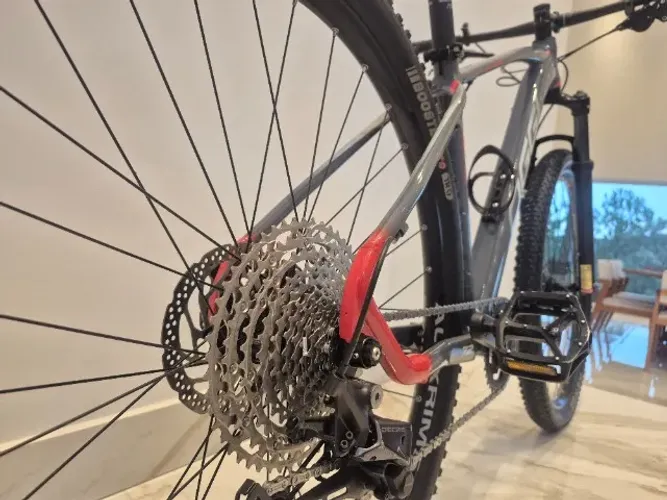 Bicicleta Oggi 7.2 - 2024 - Quadro 17