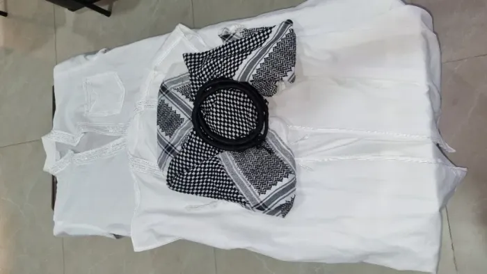 Roupa de Sheikh Xeique completa trazida do Egito por mim nova