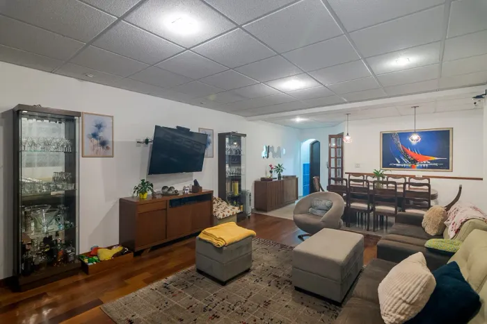 Sobrado para venda em Parque Terra Nova II com 3 quartos, sendo 1 suíte, 179m²