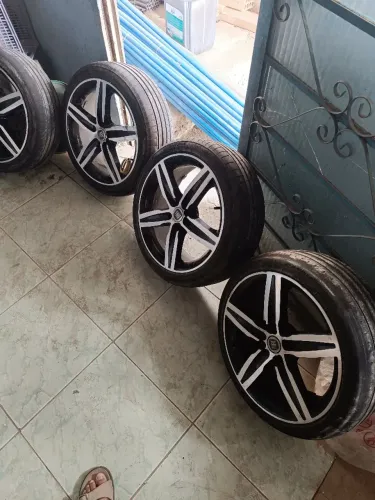 Radas 17 4x100 perfeito estado