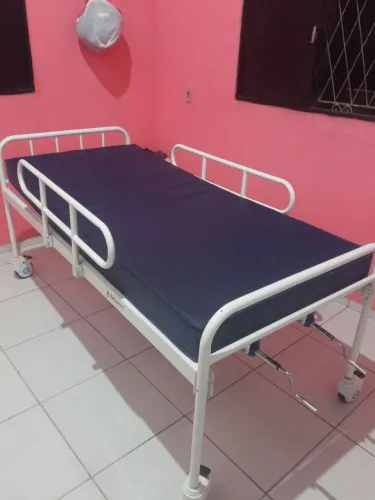 Cama hospitalar nunca usada