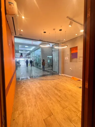 Loja em galeria na Travessa Marechal Deodoro, 976 - Loja 100 m²