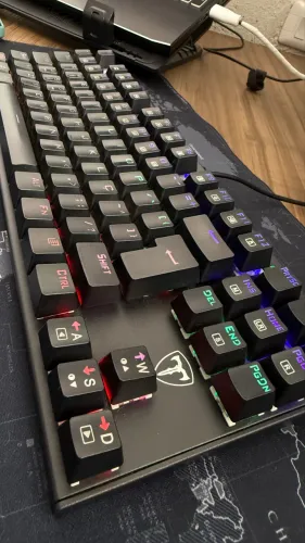 Teclado Mecânico Gamer T-Dagger Corvette RGB