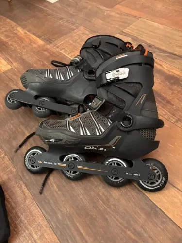 Dois patins importados 43(inliner) e 38.