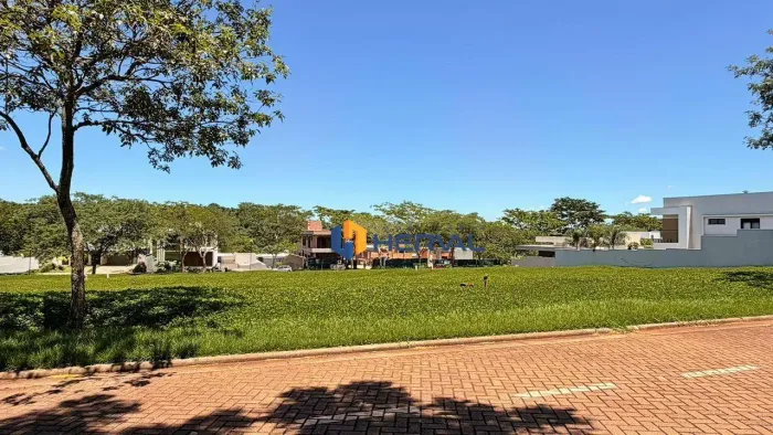 Terreno à venda, 548 m² por R$ 780.000,00 - Jardins de Monet Residence - Maringá/PR