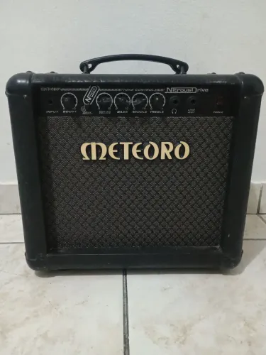Amplificador Meteoro Noteous Drive N30-30w.