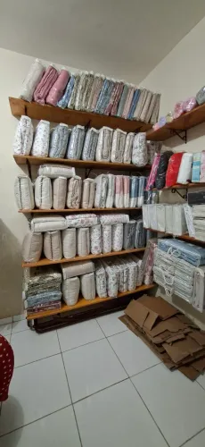 FECHANDO LOJA! LOTE COM 70 COLCHAS DE CAMA SORTIDAS - VENDA NO ATACADO / REPASSE